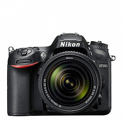 Nikon D7200 con lente