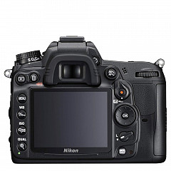 Nikon D7000 con lente