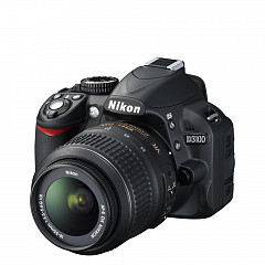 Nikon D3100 con lente 